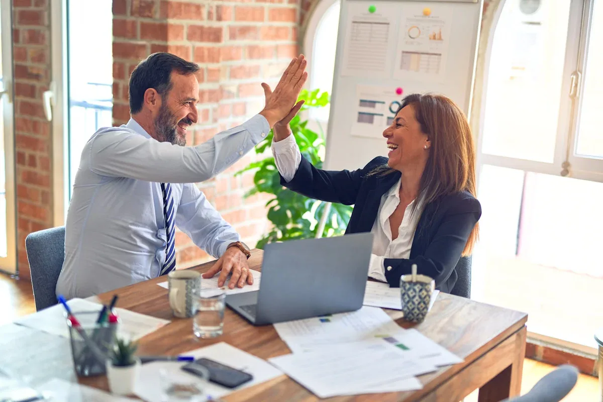 Increase communications with RightBack professional messaging